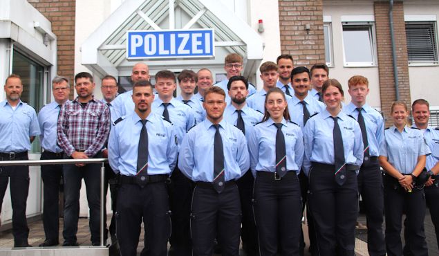 Kommissaranwärterinnen und Kommissaranwärter 2025
